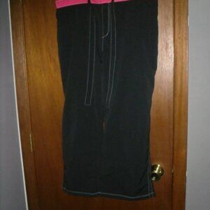 C9 By Champion Womens Black Active Capri Track Pants Size XL Hot Pink Crop Nylon